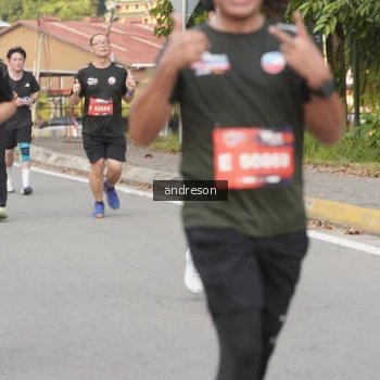 Runner Photo 3879882