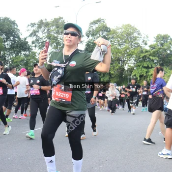 Runner Photo 3879925