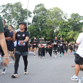 Runner Photo 3879937