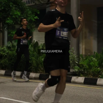 Runner Photo 3879945