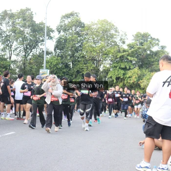 Runner Photo 3879960
