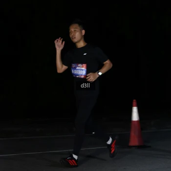 Runner Photo 3879977