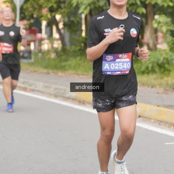 Runner Photo 3879983