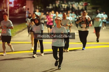 Runner Photo 3879996