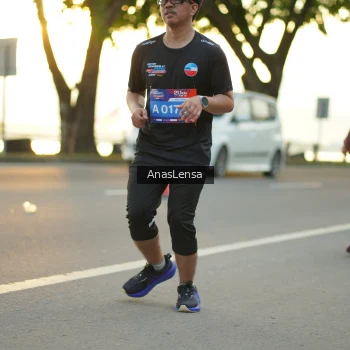 Runner Photo 3880012