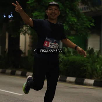 Runner Photo 3880035