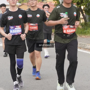 Runner Photo 3880078