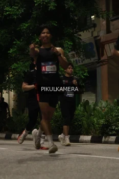 Runner Photo 3880079