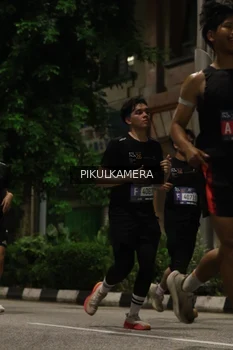 Runner Photo 3880086