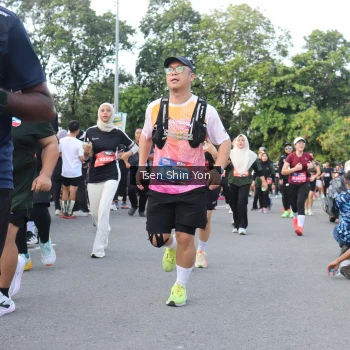 Runner Photo 3880120