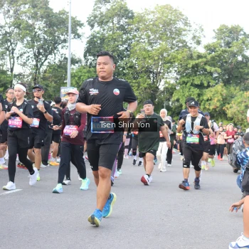 Runner Photo 3880156