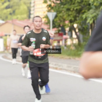 Runner Photo 3880159