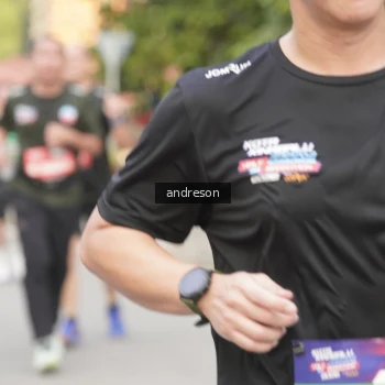 Runner Photo 3880171