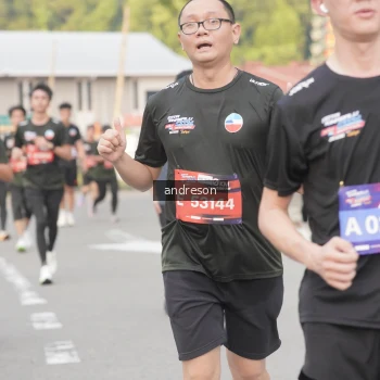 Runner Photo 3880187