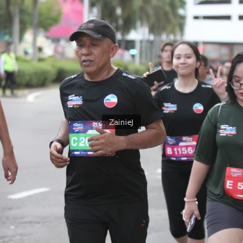 Runner Photo 3880244