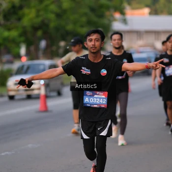 Runner Photo 3880263