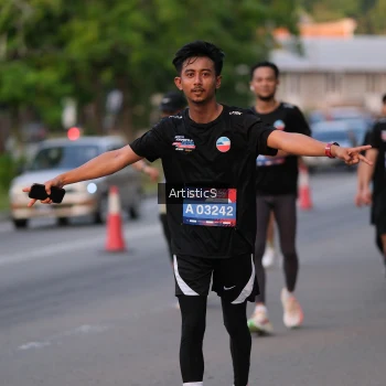 Runner Photo 3880269
