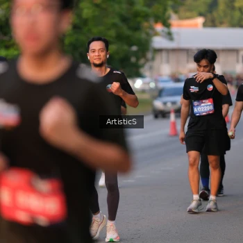 Runner Photo 3880303