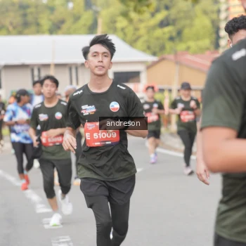 Runner Photo 3880313