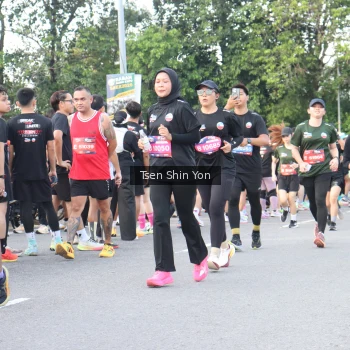 Runner Photo 3880443