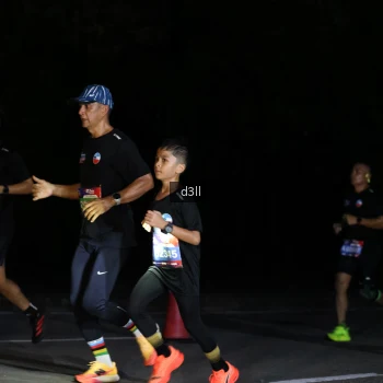Runner Photo 3880503