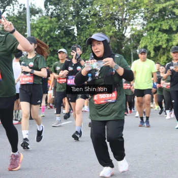 Runner Photo 3880530