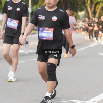 Runner Photo 3880536