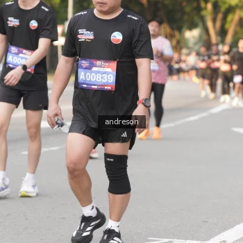Runner Photo 3880575