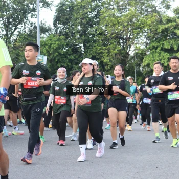 Runner Photo 3880624