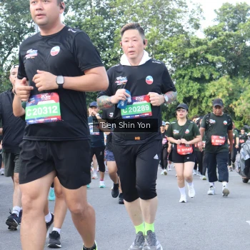 Runner Photo 3880705