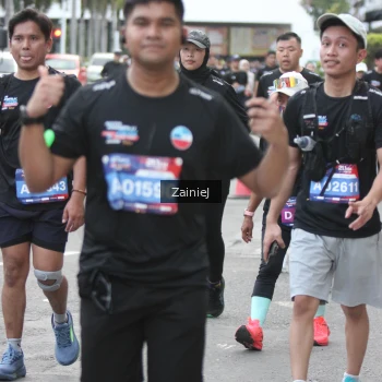 Runner Photo 3880753