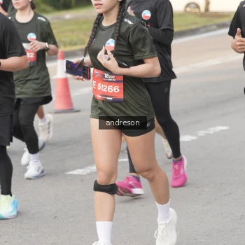 Runner Photo 3880843