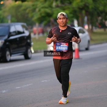 Runner Photo 3881044