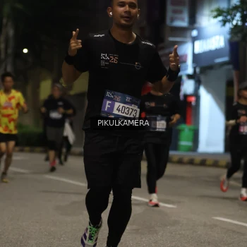 Runner Photo 3881064