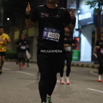 Runner Photo 3881075