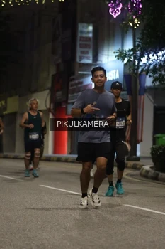 Runner Photo 3881110