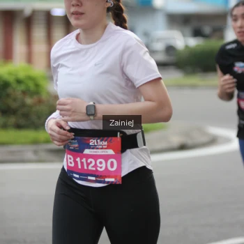 Runner Photo 3881131