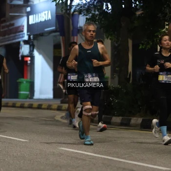Runner Photo 3881136