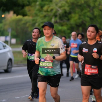 Runner Photo 3881191