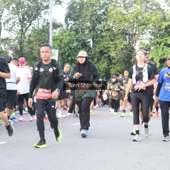 Runner Photo 3881345