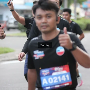 Runner Photo 3881360