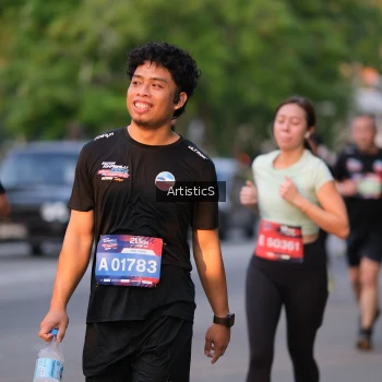 Runner Photo 3881387