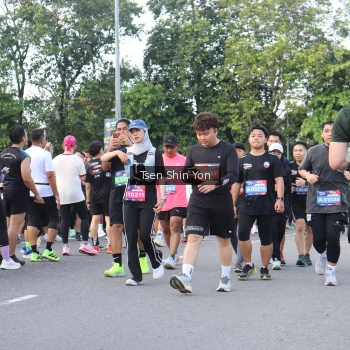 Runner Photo 3881407