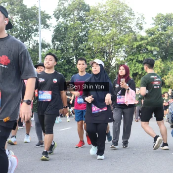 Runner Photo 3881433