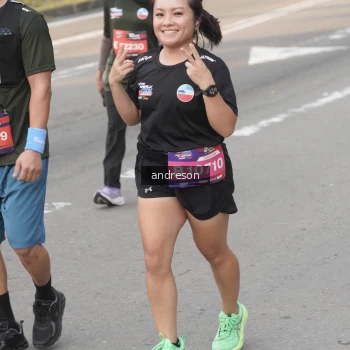 Runner Photo 3881536