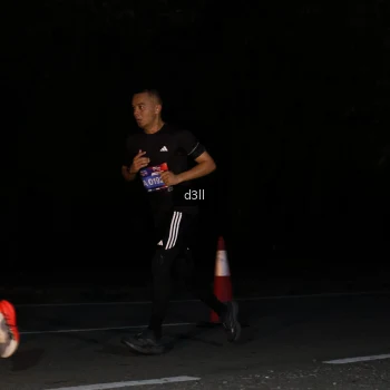 Runner Photo 3881540