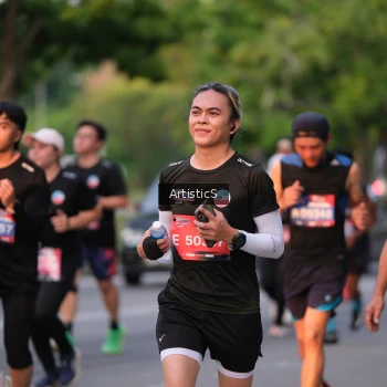 Runner Photo 3881612