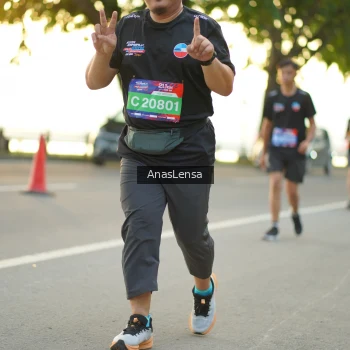 Runner Photo 3881688