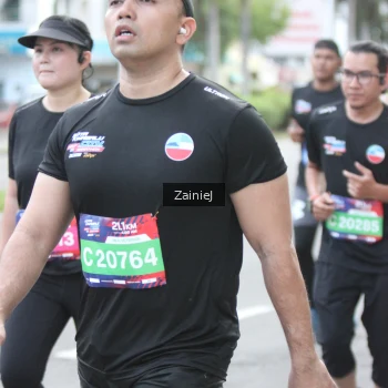 Runner Photo 3881884