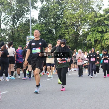 Runner Photo 3881886